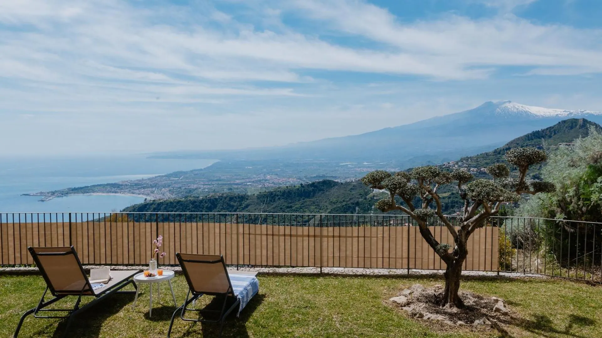 Villa Da Vinci Luxury Panoramic Apartments - Taormina Rooms Collection Italia
