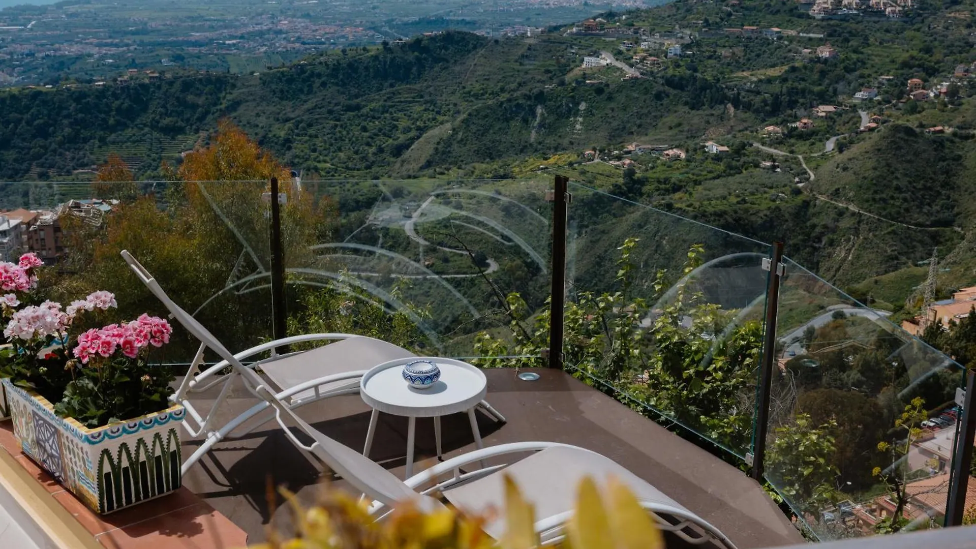 Villa Da Vinci Luxury Panoramic Apartments - Taormina Rooms Collection Italia