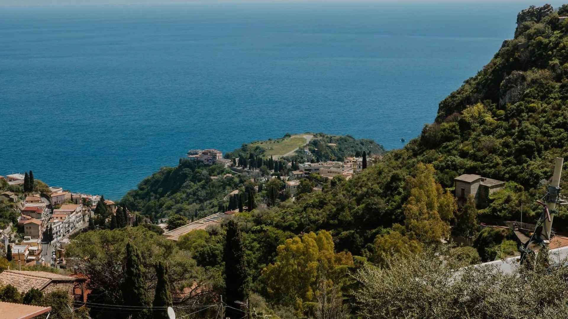 Villa Da Vinci Luxury Panoramic Apartments - Taormina Rooms Collection 0*,
